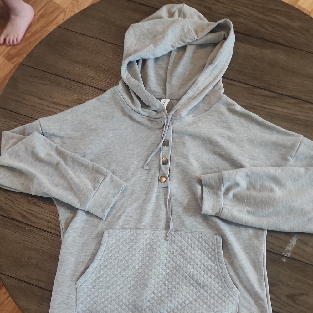 Gray Hooded Sweatshirt with Front Pocket